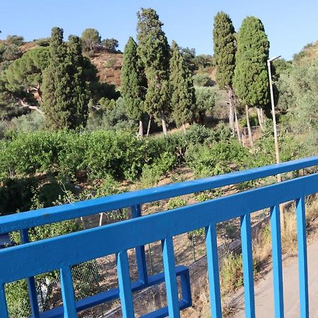 Вилла Casa Borgo Borrello San Mauro Castelverde Экстерьер фото