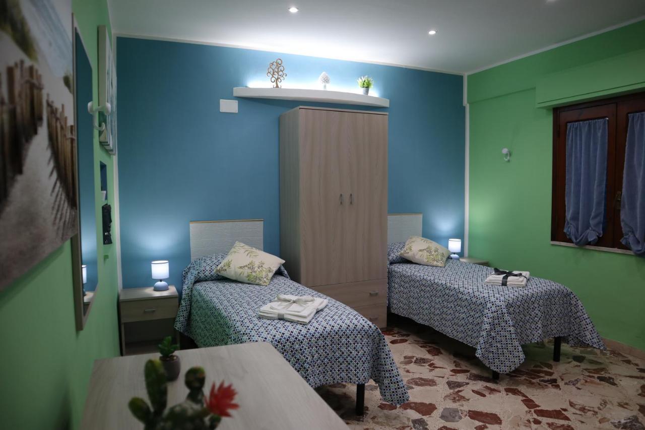 Вилла Casa Borgo Borrello San Mauro Castelverde Экстерьер фото
