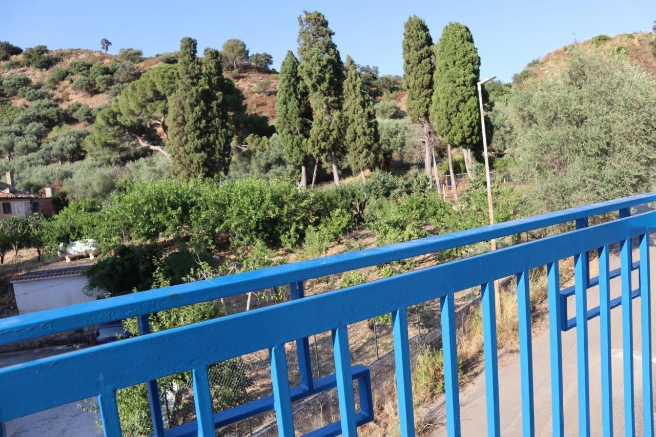 Вилла Casa Borgo Borrello San Mauro Castelverde Экстерьер фото